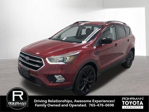 RUBY RED METALLIC TINTED CC 2018 Ford Escape SE