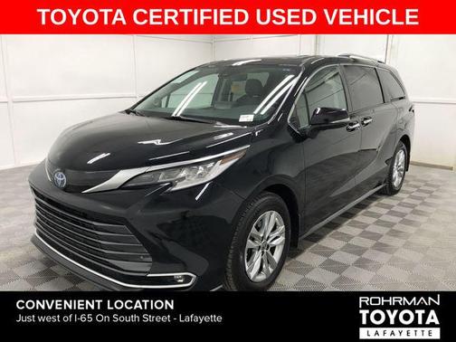 2022 Toyota Sienna Limited 7-Passenger