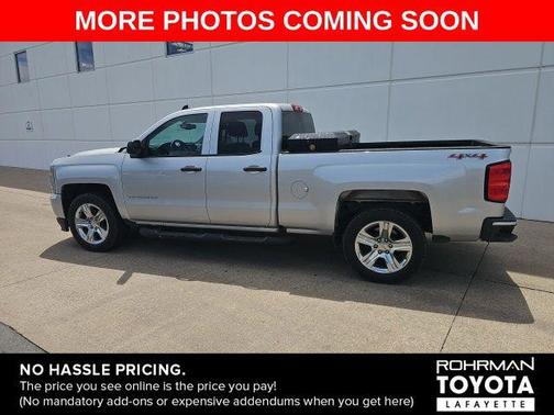 Silver Ice Metallic 2017 Chevrolet Silverado 1500 Custom