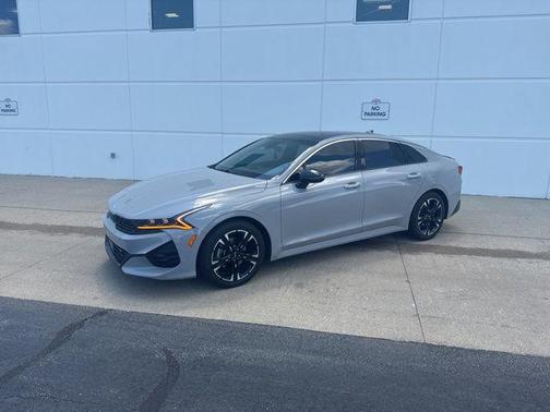 2023 Kia K5 GT-Line