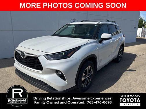 Wind Chill Pearl 2022 Toyota Highlander XLE