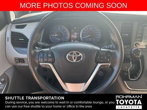 2019 Toyota Sienna XLE