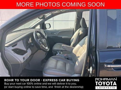 2019 Toyota Sienna XLE