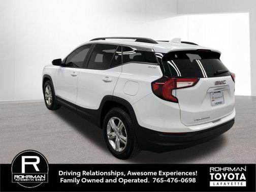 Summit White 2024 GMC Terrain SLE