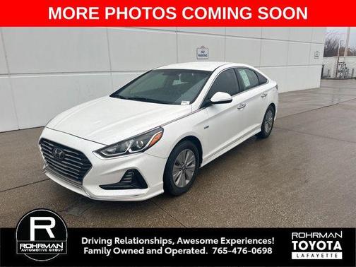 2018 Hyundai SONATA Hybrid SE