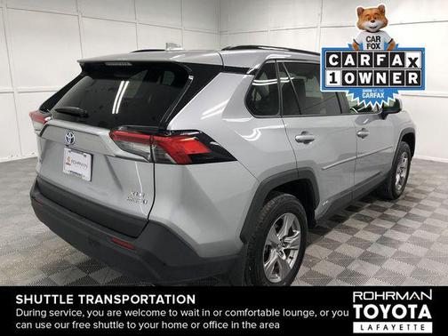 2022 Toyota RAV4 Hybrid XLE