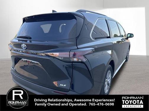 2025 Toyota Sienna XLE 7 Passenger
