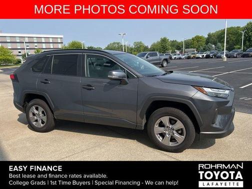 2022 Toyota RAV4 XLE