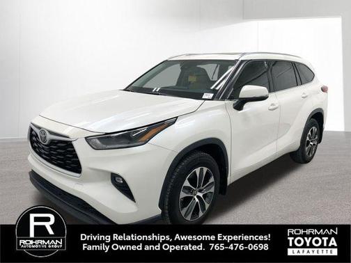 Blizzard Pearl 2021 Toyota Highlander XLE