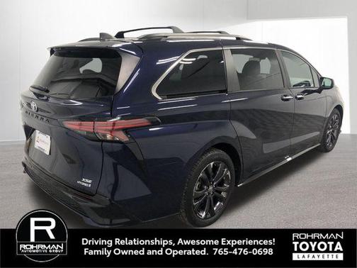 2023 Toyota Sienna XSE 7 Passenger