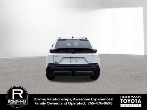Wind Chill Pearl 2026 Toyota C-HR XSE