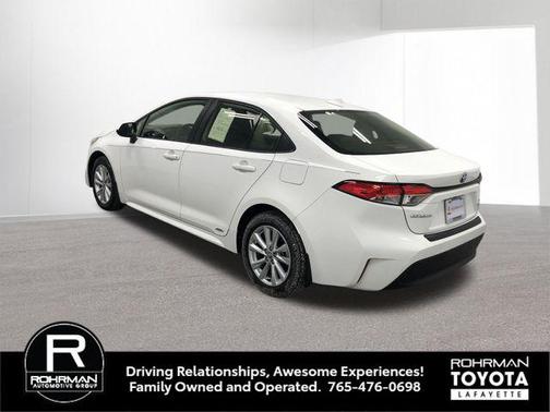 2024 Toyota Corolla Hybrid LE