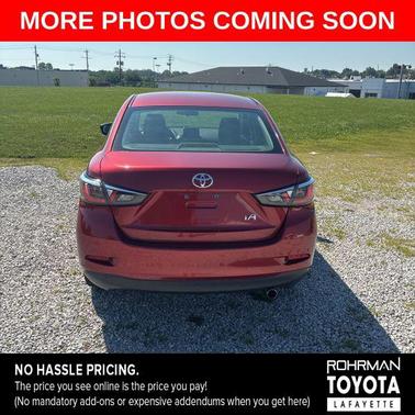 Pulse 2017 Toyota Yaris iA Base