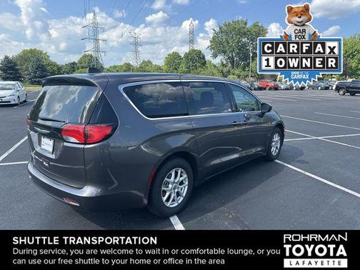 2023 Chrysler Voyager LX