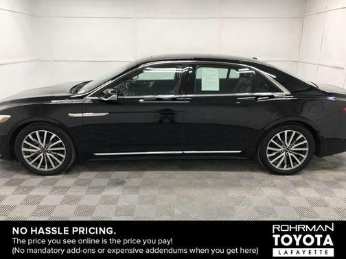 2017 Lincoln Continental Select