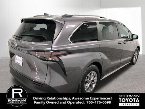Predawn Gray Mica 2023 Toyota Sienna LE