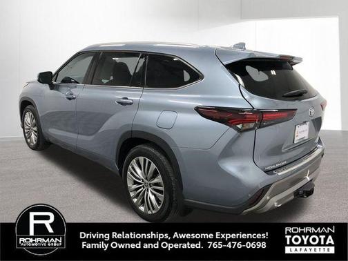 2024 Toyota Highlander Platinum