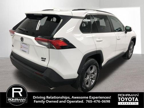2022 Toyota RAV4 XLE