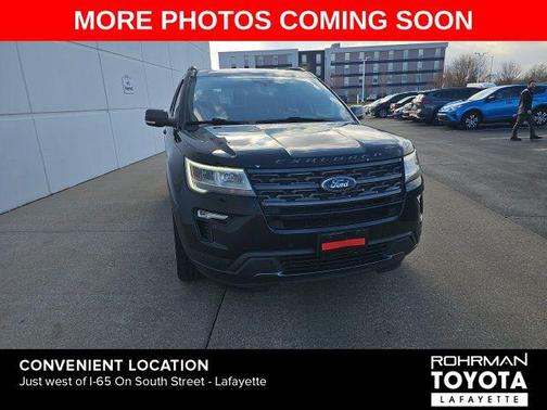 SHADOW BLACK 2018 Ford Explorer XLT