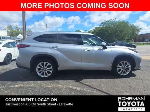 Celestial Silver Metallic 2022 Toyota Highlander Limited