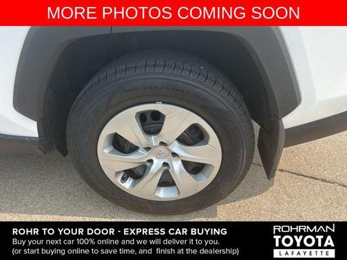 2019 Toyota RAV4 LE