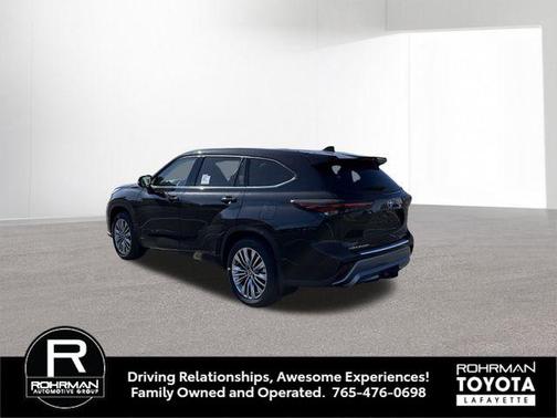 2026 Toyota Highlander Hybrid Platinum