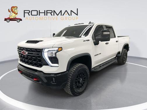 2024 Chevrolet Silverado 2500 4WD Crew Cab Standard Bed ZR2