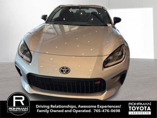 2025 Toyota GR86 Premium