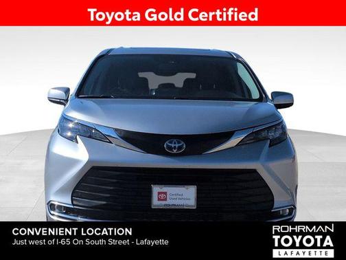 2024 Toyota Sienna XLE