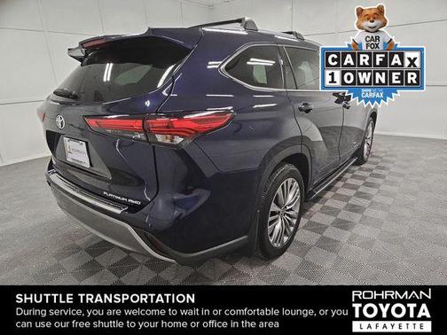 2023 Toyota Highlander Platinum