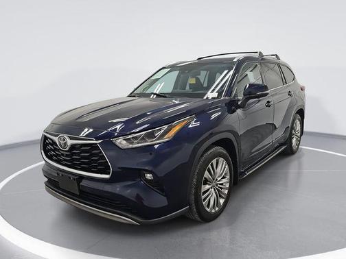 2023 Toyota Highlander Platinum