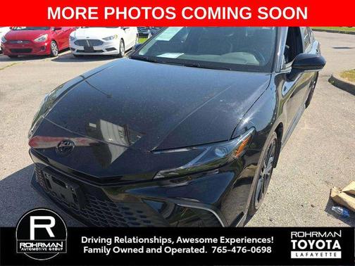 Midnight Black Metallic 2025 Toyota Camry SE