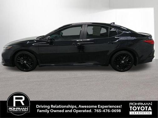 Midnight Black Metallic 2025 Toyota Camry SE