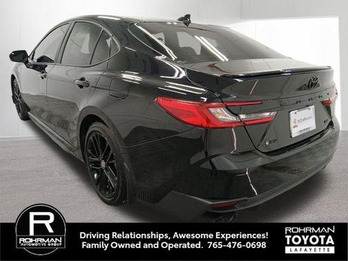 Midnight Black Metallic 2025 Toyota Camry SE
