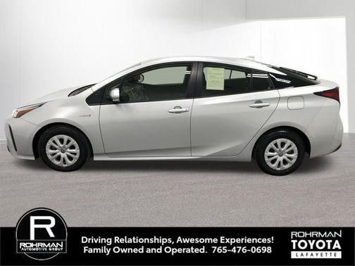 2022 Toyota Prius LE
