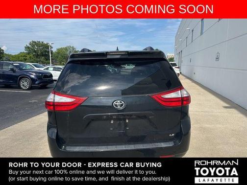 2019 Toyota Sienna LE