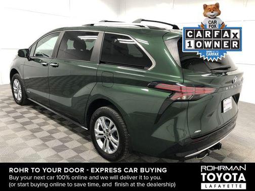 2021 Toyota Sienna Platinum 7 Passenger