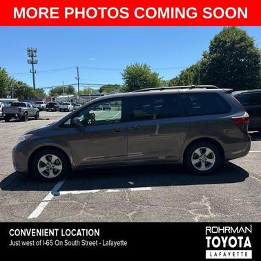 Predawn Gray Mica 2017 Toyota Sienna LE