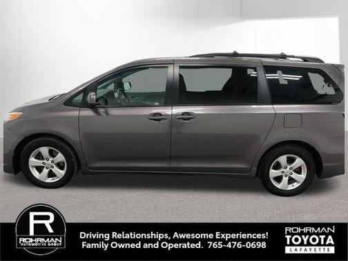 Predawn Gray Mica 2017 Toyota Sienna LE