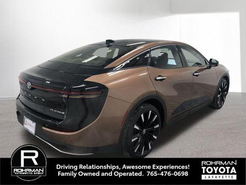 2023 Toyota Crown Platinum