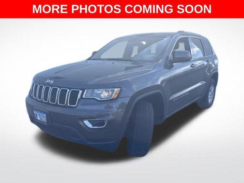 Granite Crystal Metallic Clearcoat 2017 Jeep Grand Cherokee Laredo