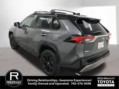 2023 Toyota RAV4 Hybrid SE