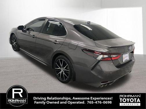 2023 Toyota Camry SE