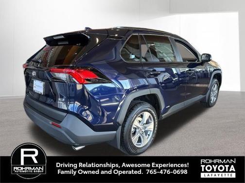 2025 Toyota RAV4 Hybrid XLE