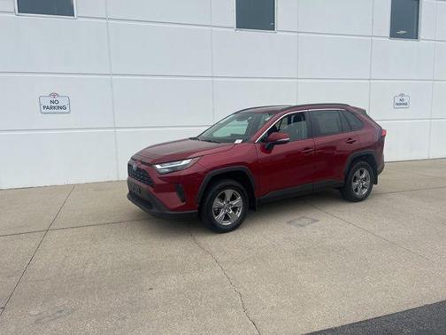 2023 Toyota RAV4 Hybrid XLE
