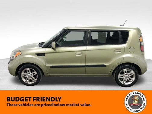 Alien 2010 Kia Soul +