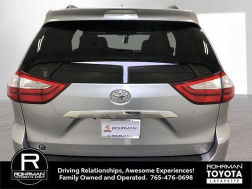 2017 Toyota Sienna Limited Premium