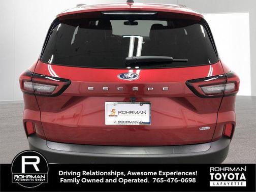 2024 Ford Escape PHEV SE