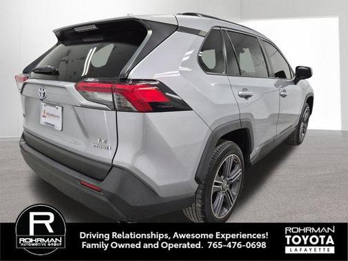 2019 Toyota RAV4 Hybrid LE