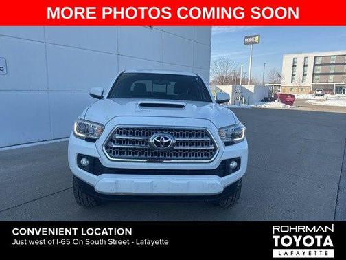 2017 Toyota Tacoma TRD Sport